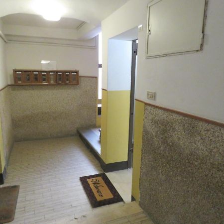 Seta Apartment Болоня Екстериор снимка