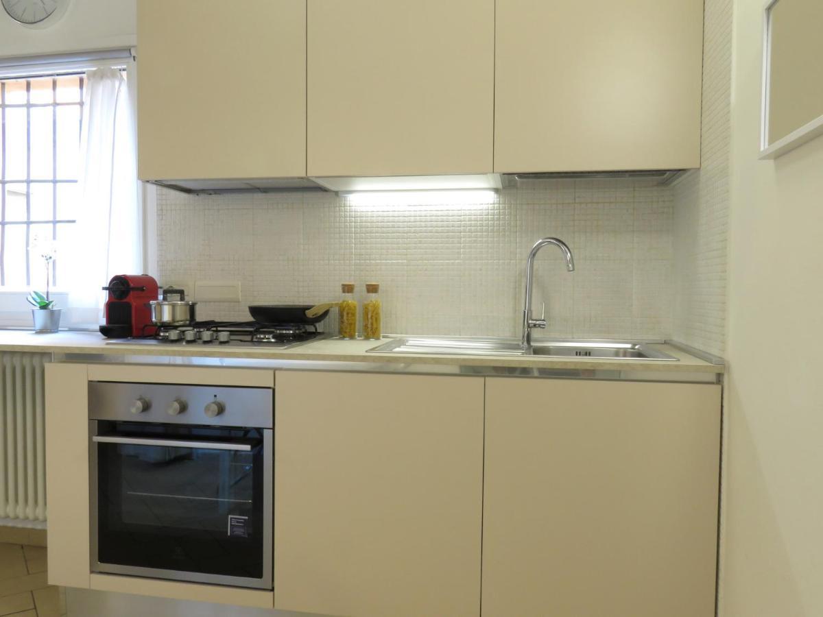 Seta Apartment Болоня Екстериор снимка